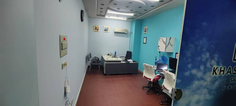 185 Sqft Office For Rent on Main Boulevard Gulberg 2