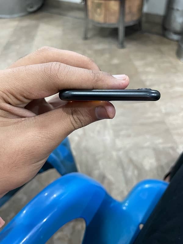 iphone 7 32 gb condition 10/9 1