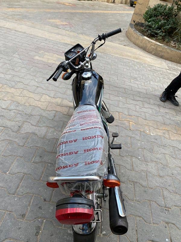 HONDA CG 125 FOR SALE NEED & CLEEN URGENT SALE 3