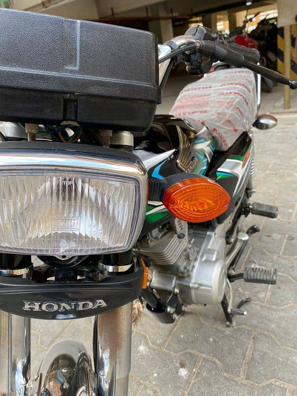 HONDA CG 125 FOR SALE NEED & CLEEN URGENT SALE 9