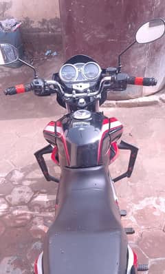 Hoda CB 150f