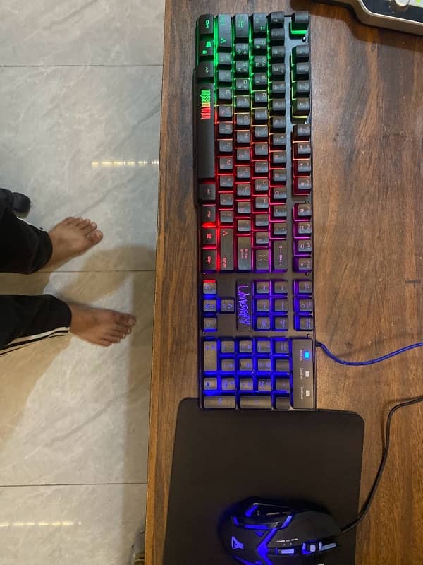 RGB GAMING keyboard and mouse 2