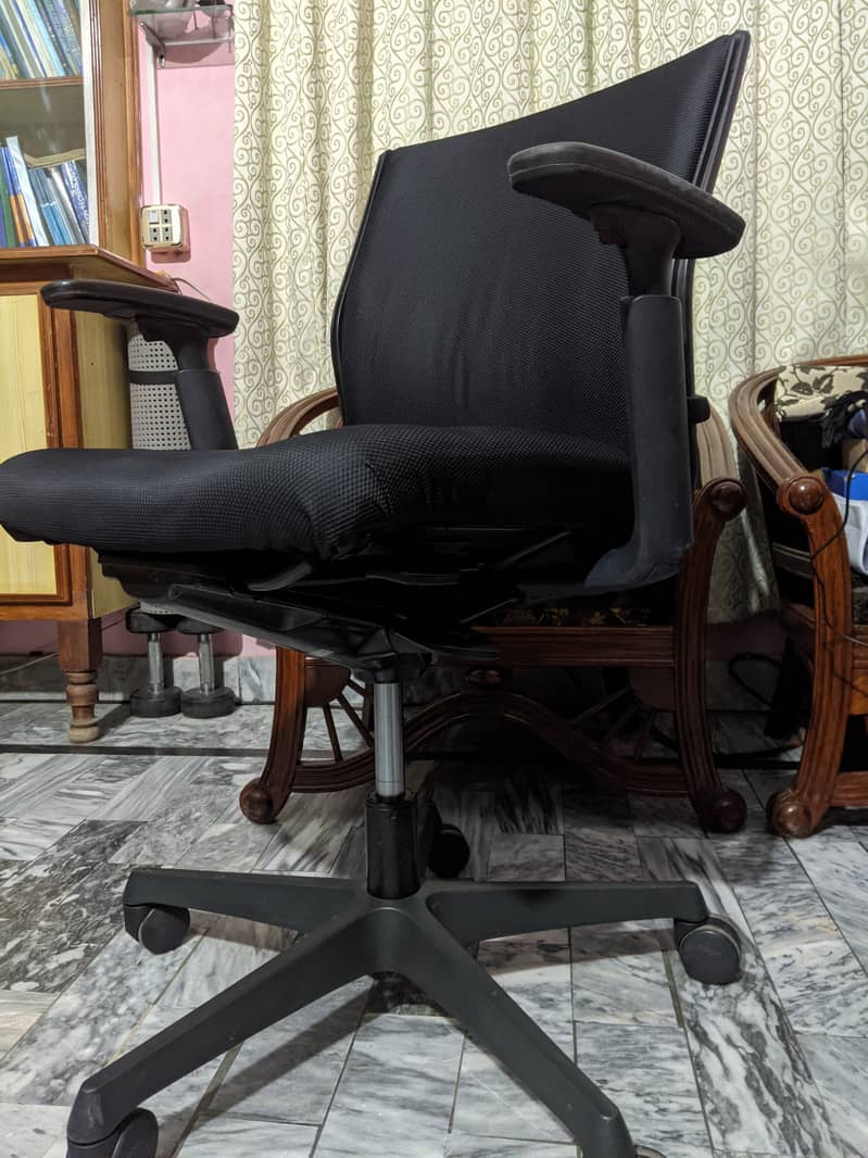 Japanese Ergonomic Office Chair, Office Chair, Made By Okamura 2