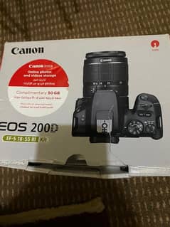 Canon EOS200 18-55