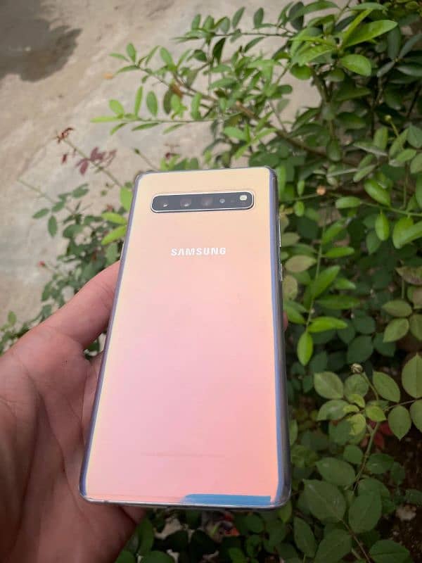 Samsung S10 plus 5g 8/256 7