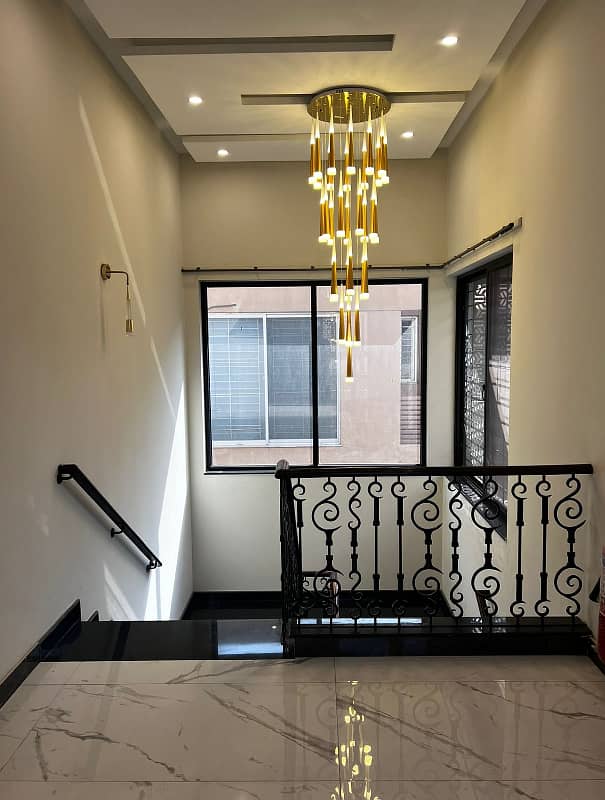 1 Kanal House for Rent in DHA Lahore Phase 5 Near Lums University 9