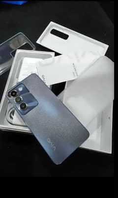 vivo y100 8/256 urgent sale need money