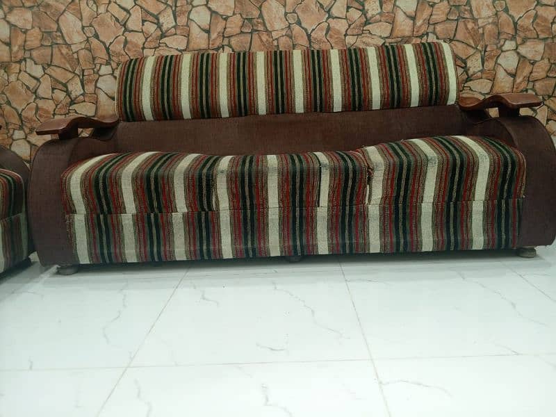 5 sitter sofa set URGENT sale 0