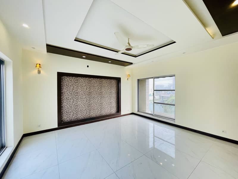 100%orignal pictures Beautiful house for sale 1 kinal hot location state life society phase 1 22