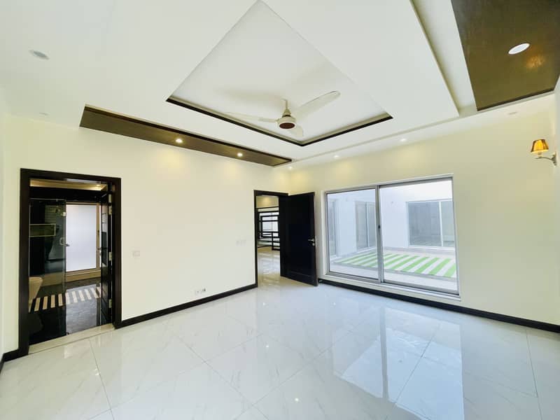 100%orignal pictures Beautiful house for sale 1 kinal hot location state life society phase 1 27