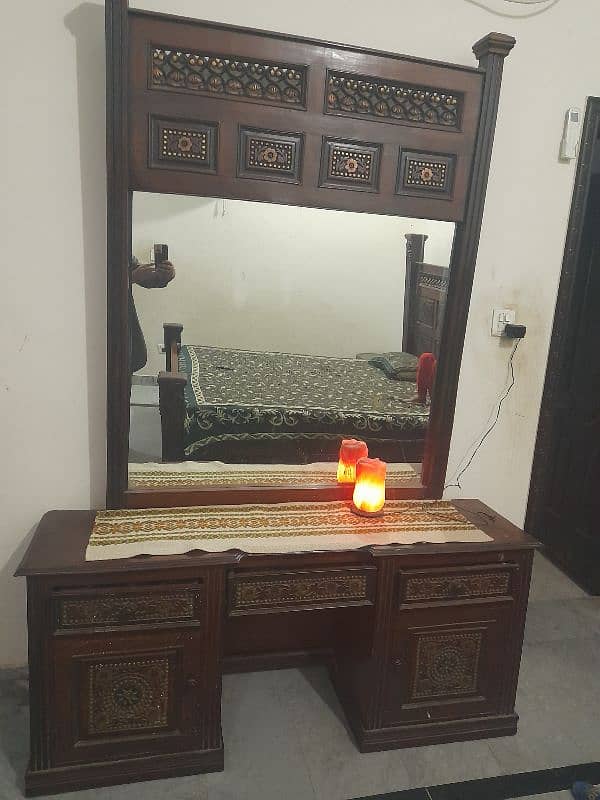 Dressing Table original chanioti 2