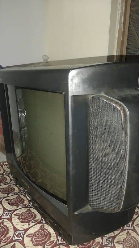 Sony TV Original  14 inches ka TV ha 4