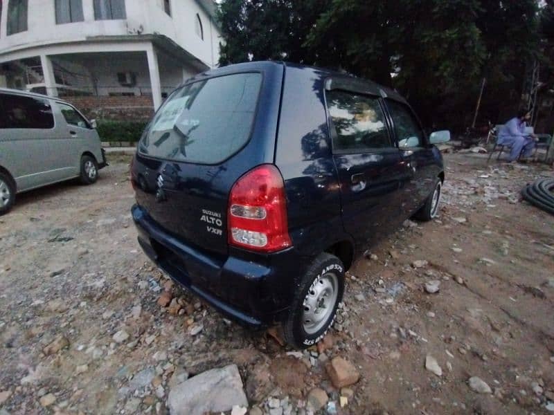 Suzuki Alto 2012 3