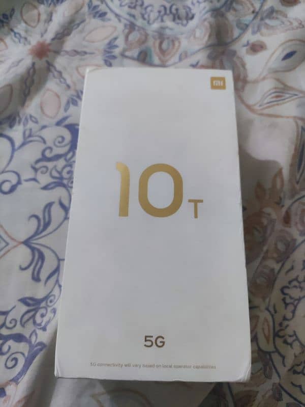 mi10t used 4 month full clean set 0