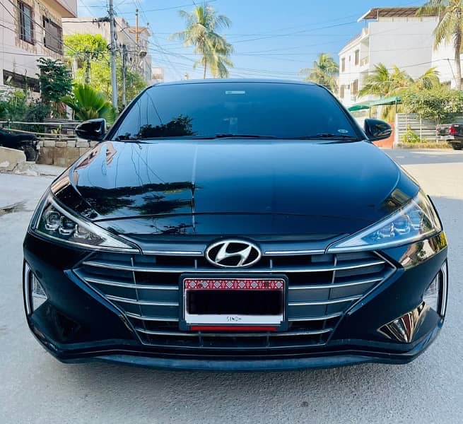 Hyundai Elantra 2023 0