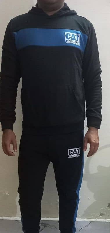 tracksuit brand cat 3