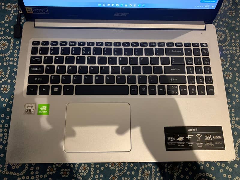 Acer Aspire A515 Core i7 10th gen / 36GB RAM / 1TB HDD+ 256GB SSD 3