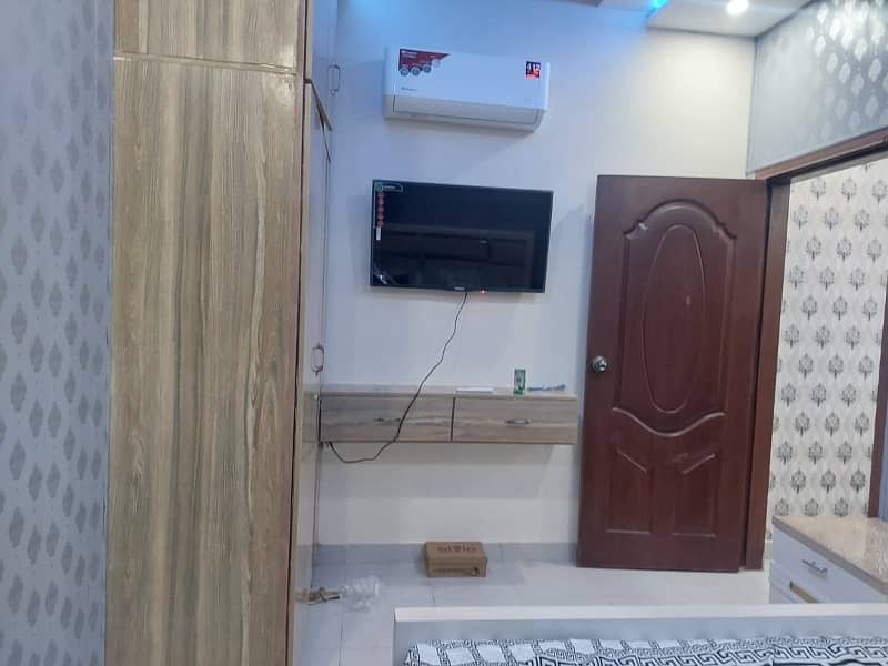 1 Bedroom Furnished Flat For Rent In Block H-3 Johar Town Lahore 2