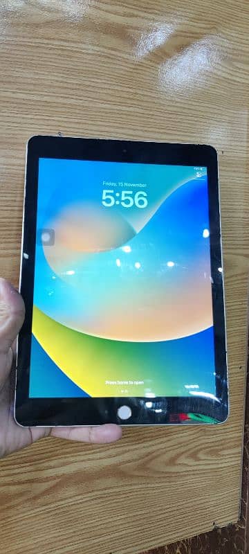 Ipad 5 generation 32 Gb 1