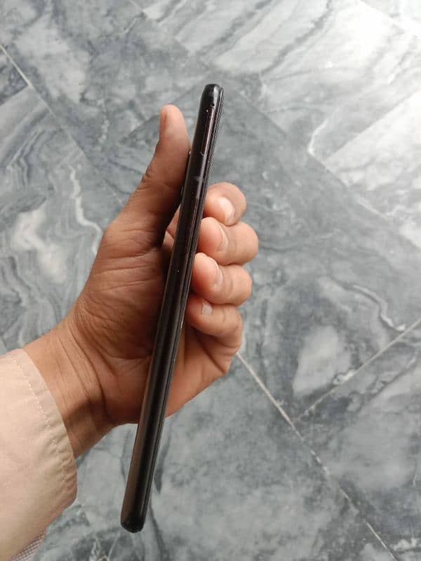 One plus 6t 8 128 jet black all okay original 2