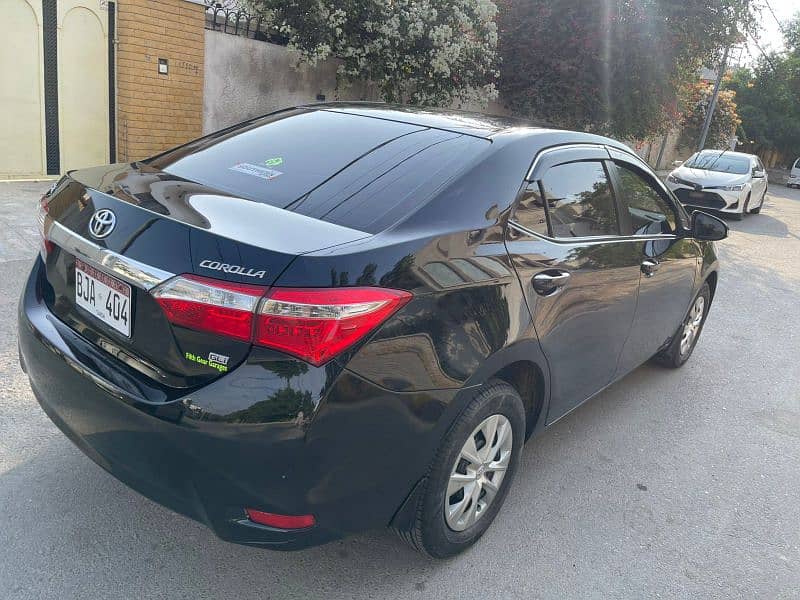 Toyota Corolla 1.3 GLI 2017 Automatic Like Zero Meter 4