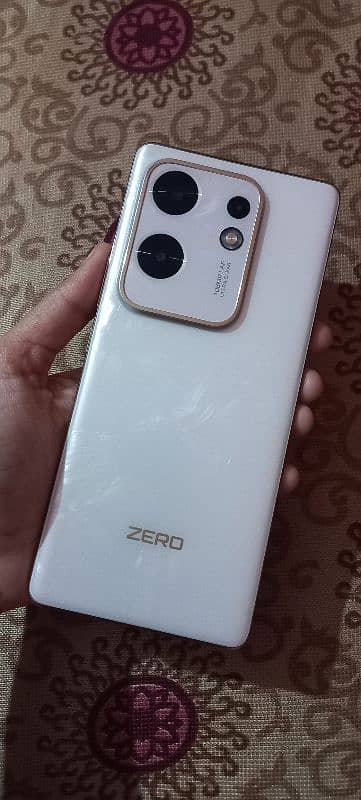 Infinix Zero 30 4G 2