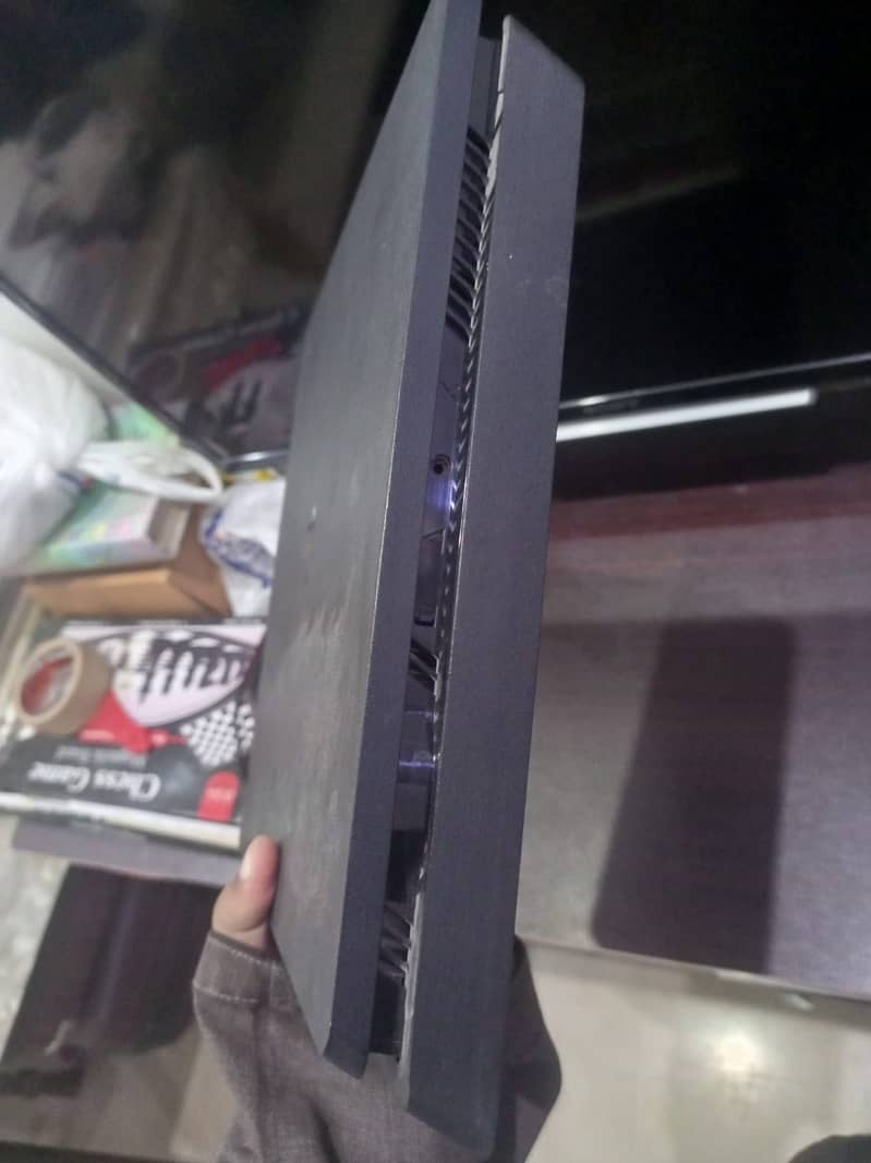 PS4 slim 500 Gb Gaming Console for / sale 3