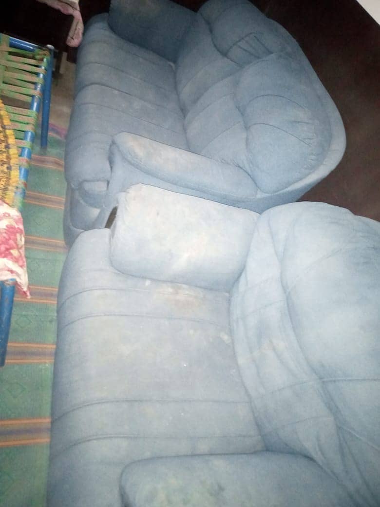 Sofa set in good condition 0