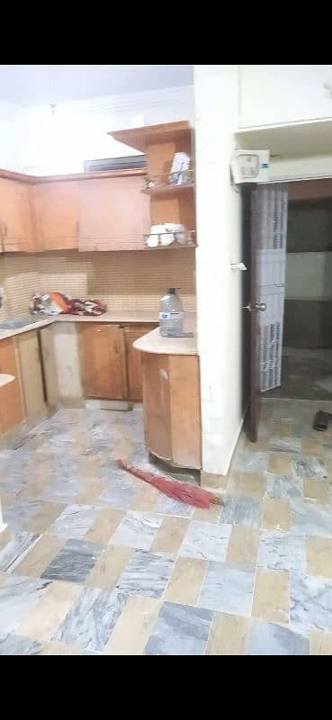 2 bed DD main road facing apartment 1st floor 2