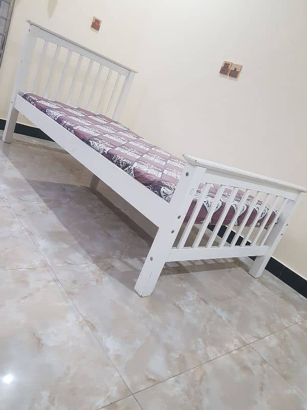 Imported Single Bed Solid Pine Wood 0