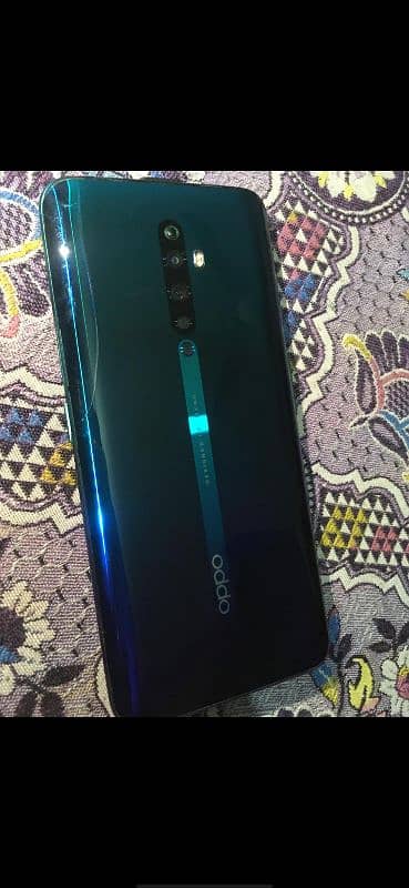 OPPO Reno2 Z 3