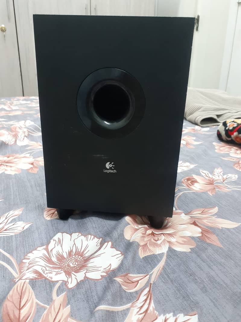 woofer sound system Logitech Z506 excellent conditon//03335119769 1