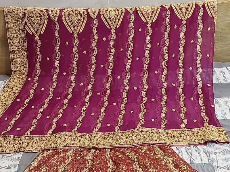 bridal lehnga and dupatta 2