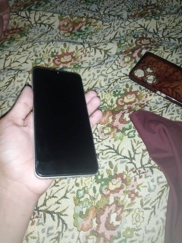 infinix hot 30i in good condition 10/9.5 0