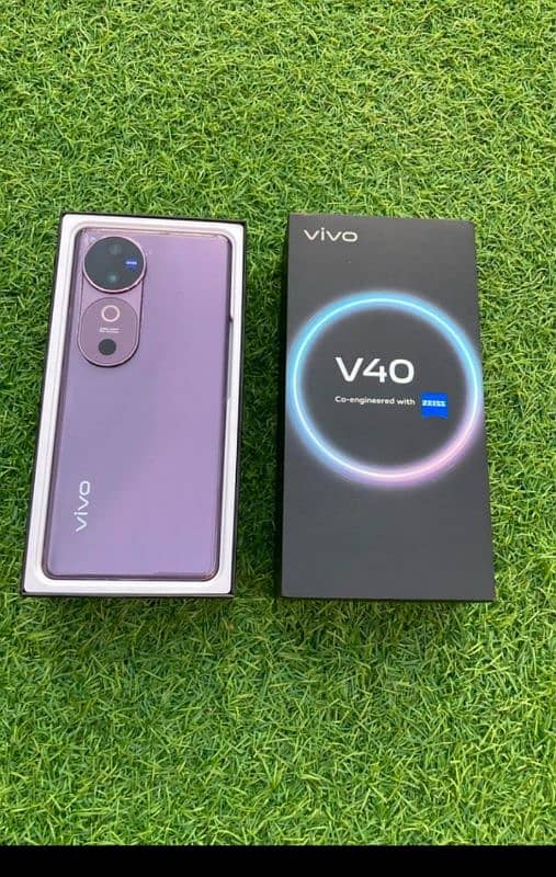 VIVO V40 24/256 GB PTA Approved Whatsapp (03200-977479) 0