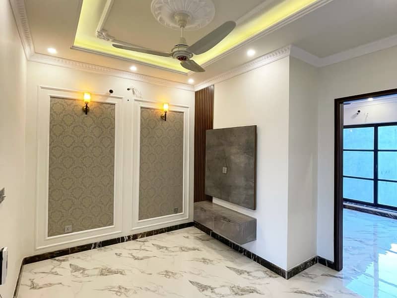 5 Marla luxury House Available For RENT In DHA 9 town Lahore 13