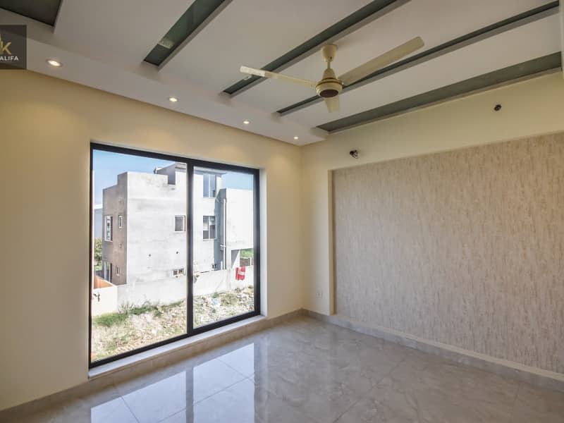 5 Marla luxury House Available For RENT In DHA 9 town Lahore 13