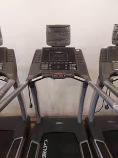 Commercial Treadmills / Elleptical / Spinning bikes / Homegym