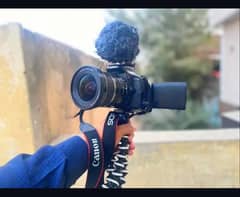 Canon 600d Full Vloging Setup. 10-22mm Ultrasonic lens+Boya mic+tripod