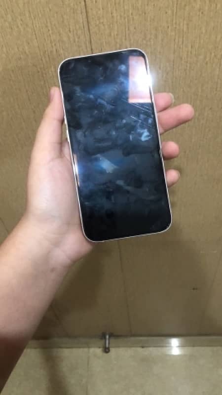 iPhone 13 jv 2 month sim time waterpack 86% 128gb condition samne h 5