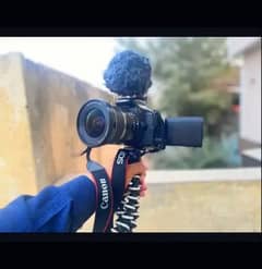 Canon 600d Full Vloging Setup. 10-22mm Ultrasonic lens+Boya mic+tripod