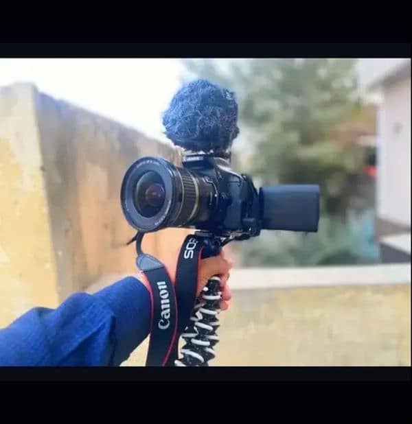 Canon 600d Full Vloging Setup. 10-22mm Ultrasonic lens+Boya mic+tripod 0