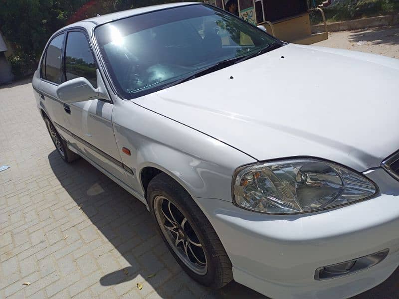 Honda Civic VTi 2000 Manual 5