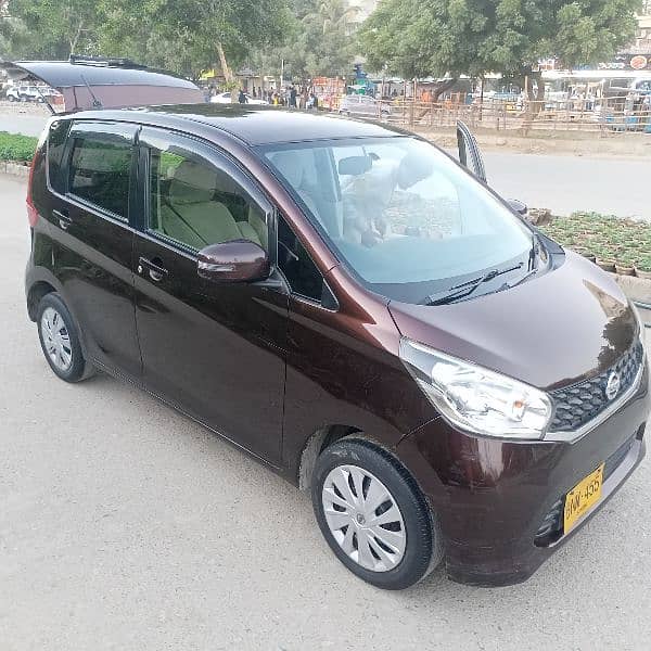 Nissan Dayz 2015/2018 J package full option 4