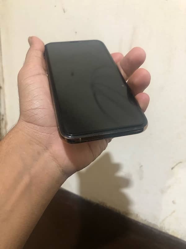 IPhone 11 pro Pta aprove 6