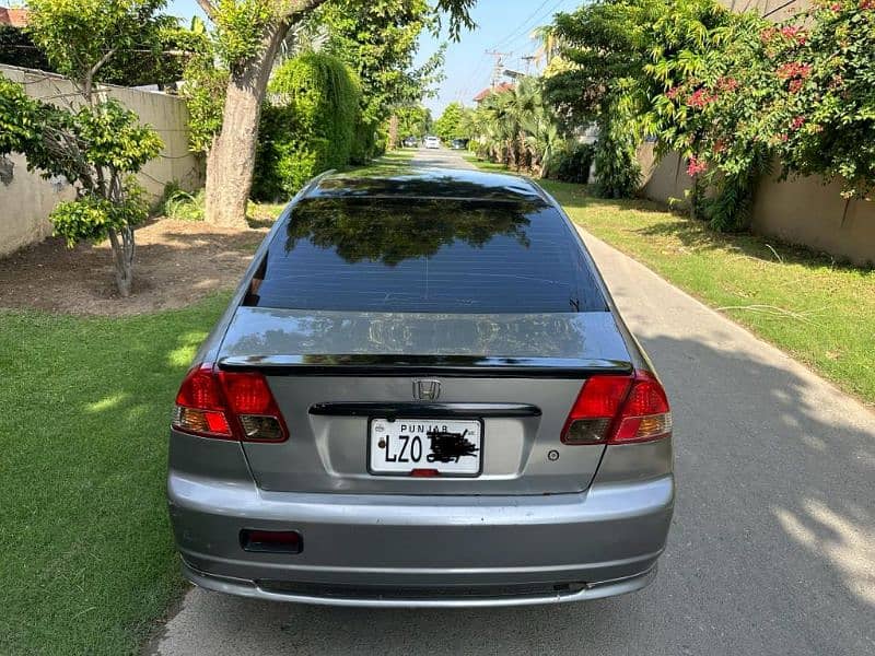 Honda Civic EXi 2005 3