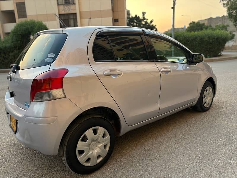 Toyota Vitz 2010/2014 in full original condition. 5