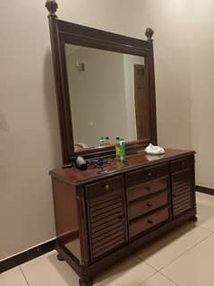 dressing table