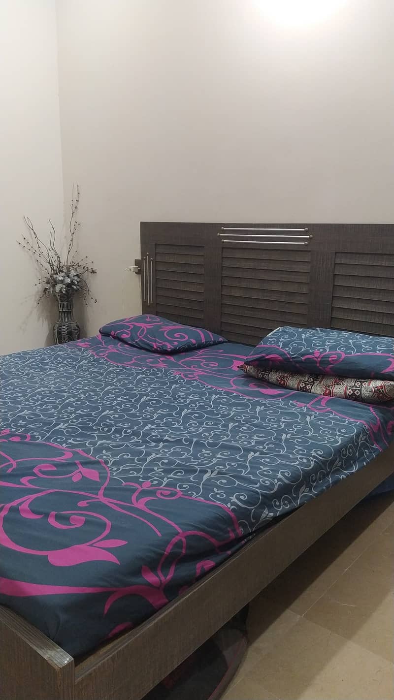 3 piece bedroom set for sale 0