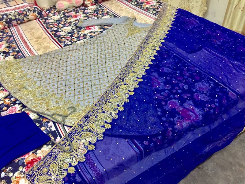 Bridal Lehnga For Sale (Blue) 2